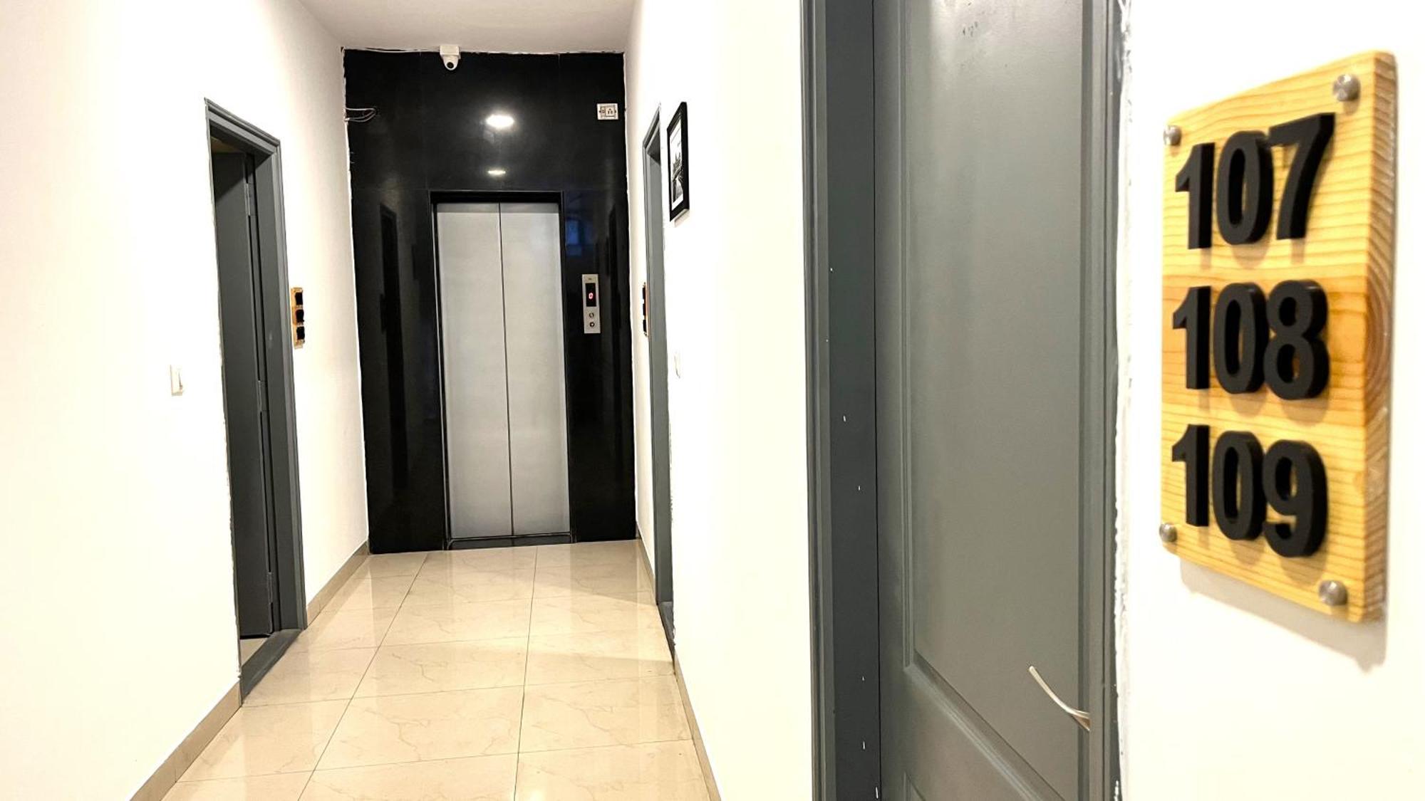Athasri Hotel Hsr Layout Bangalore Exterior photo