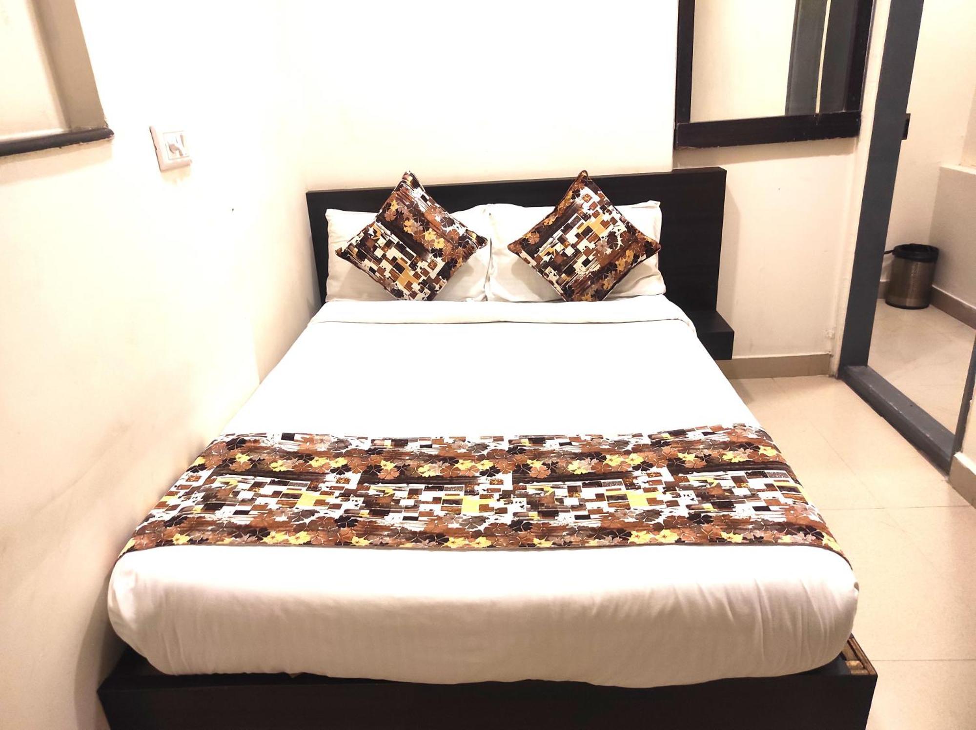 Athasri Hotel Hsr Layout Bangalore Exterior photo